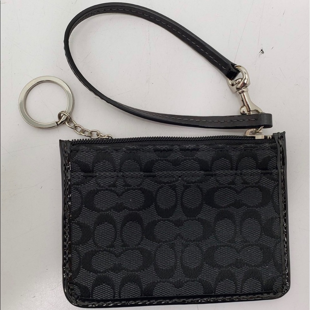 ❗️Final Sale❗️Cute Coach Wristlet / Wallet / Purse